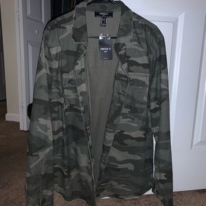 Camo Forever 21 Woven shirt, men’s